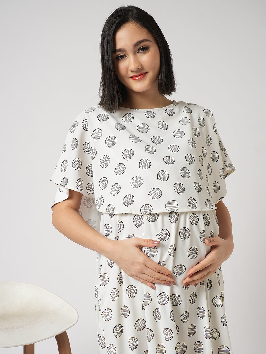 Abstract Roundal Printed Maternity Dress