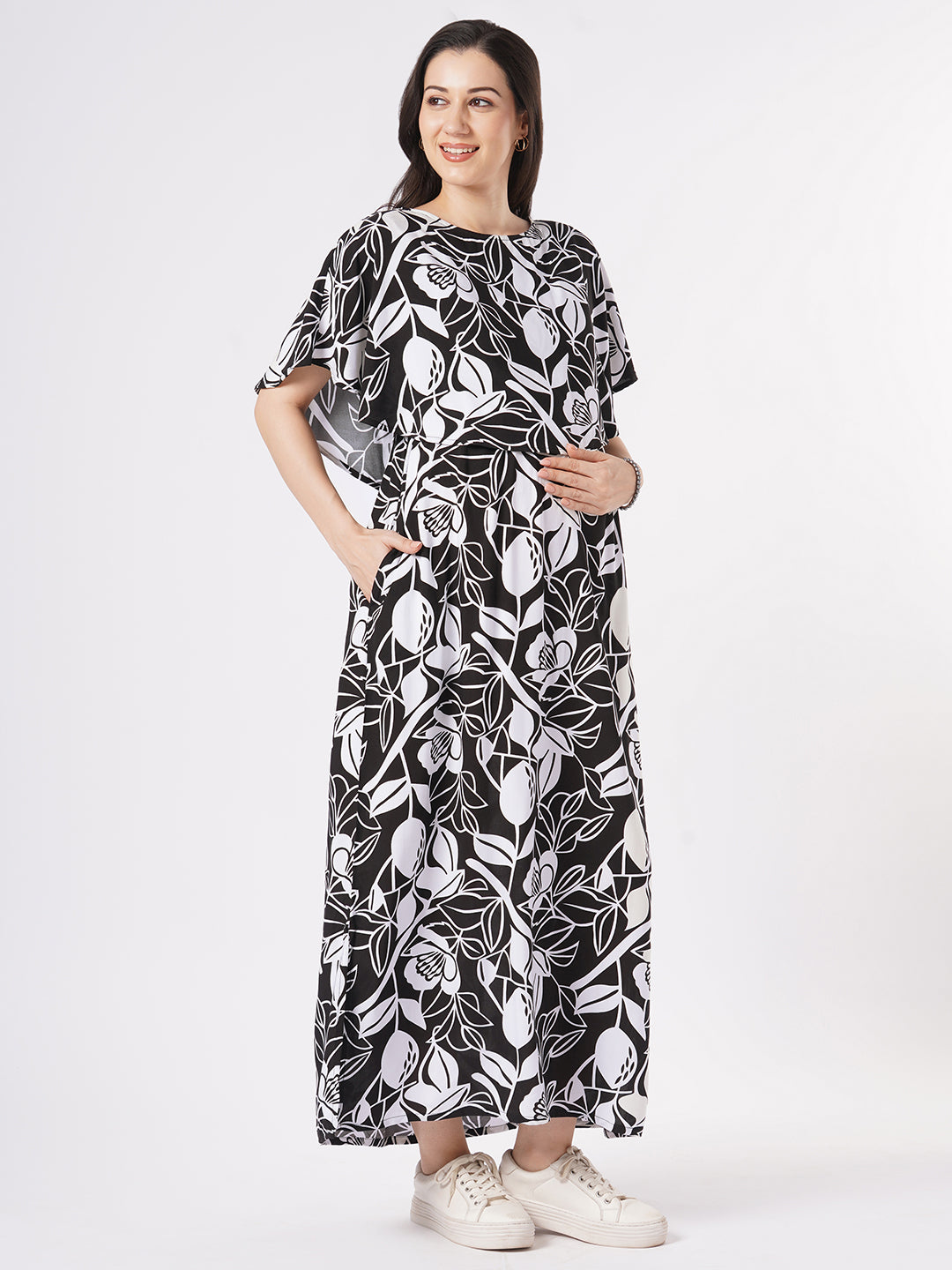 Black & White Abstract Printed Maternity Dress