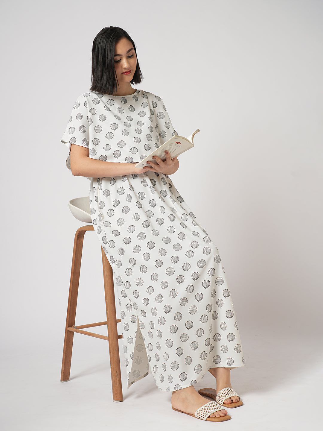 Abstract Roundal Printed Maternity Dress