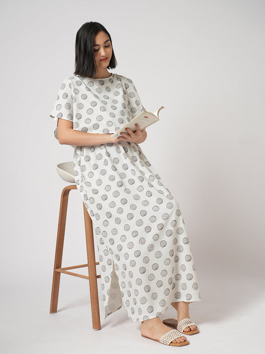 Abstract Roundal Printed Maternity Dress