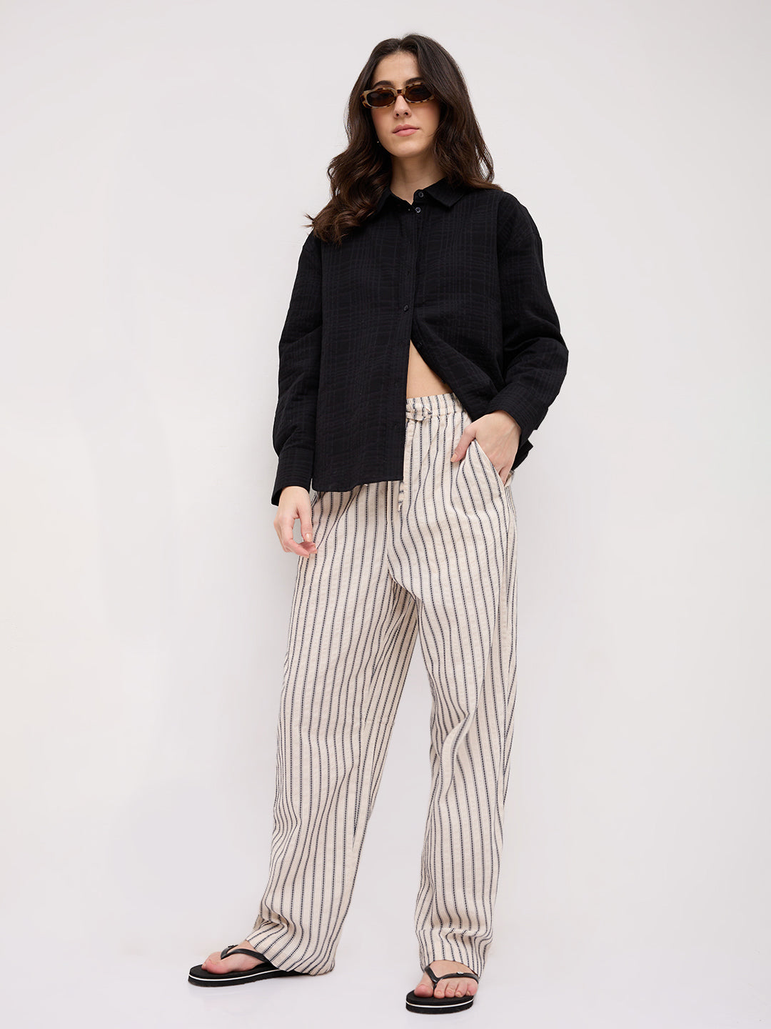 Coastal Ivory Motif Striped Seersucker Embroidered Trousers